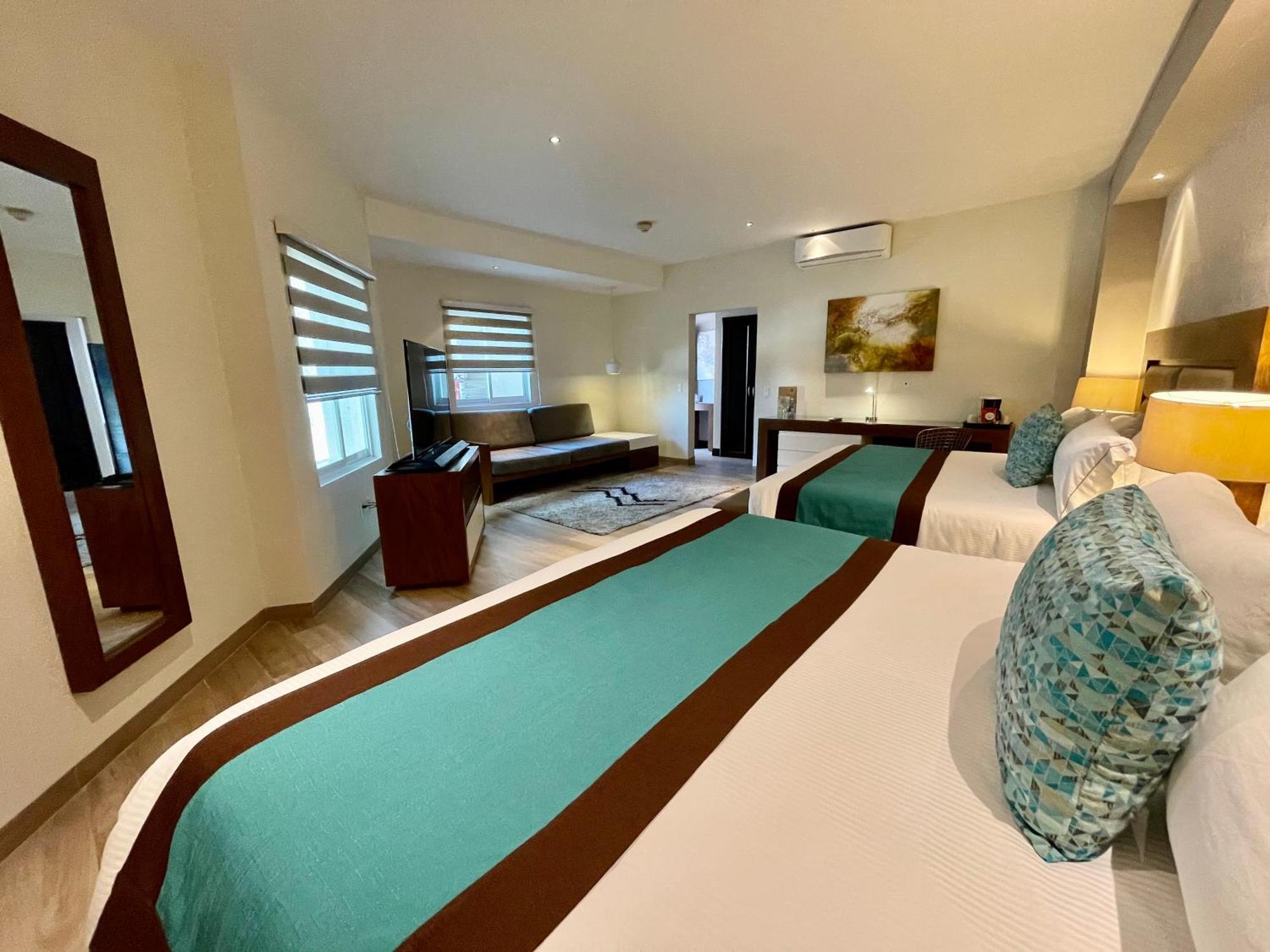 Aurea Hotel And Suites Zapopan Eksteriør bilde